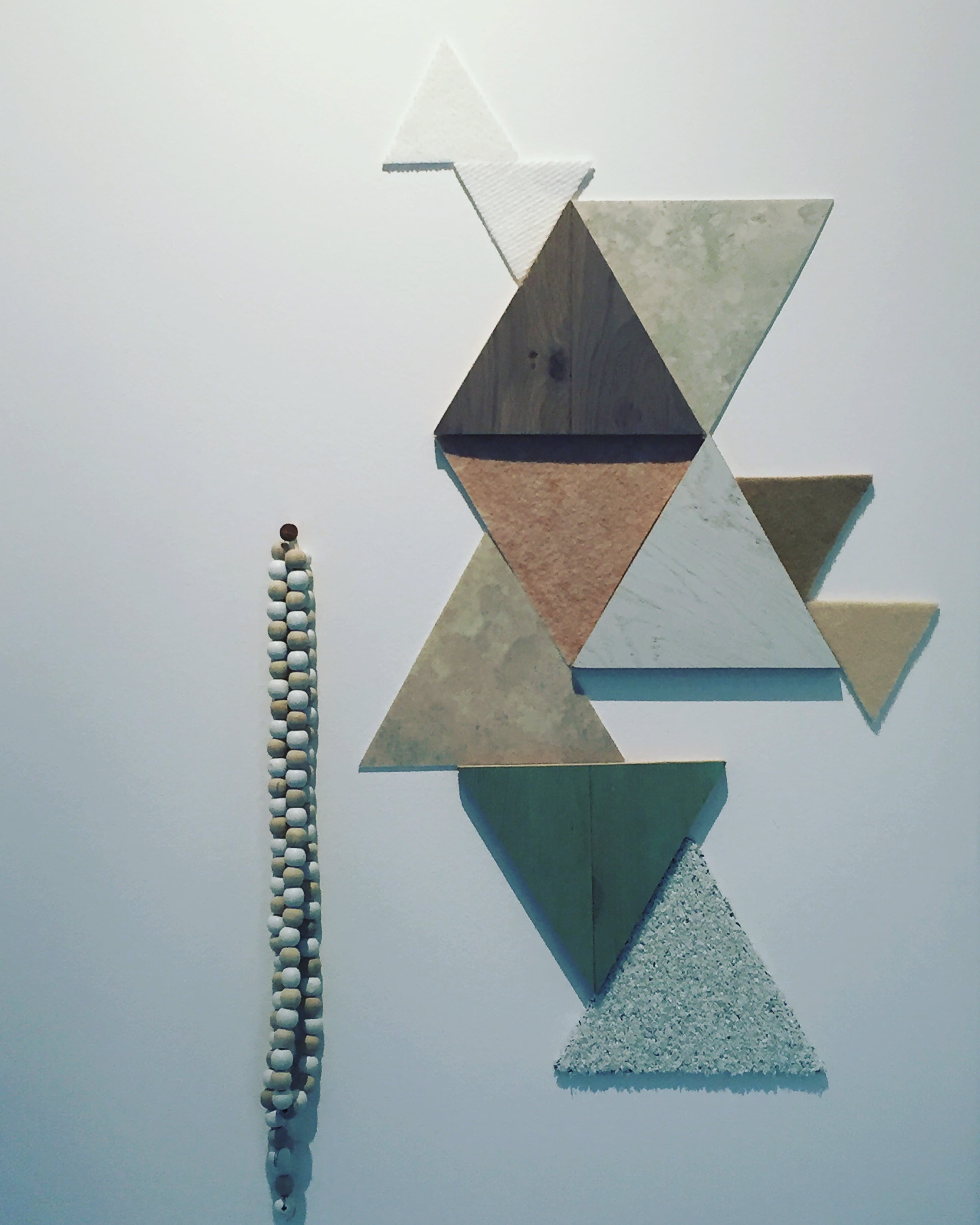 Decoration murale triangle