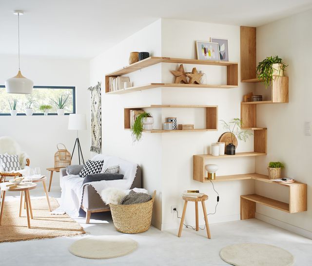 Etagere decoration salon