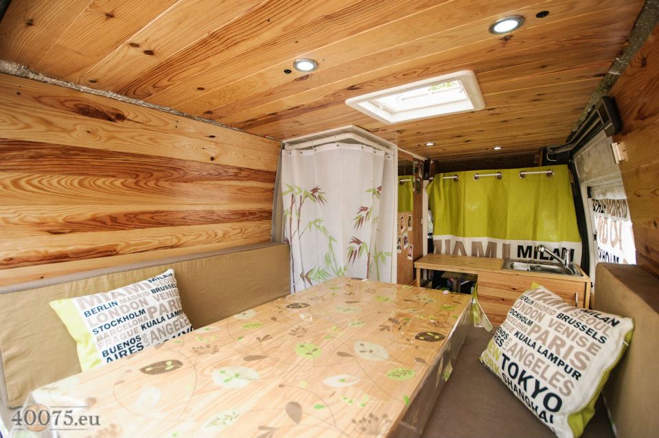 Decoration interieur fourgon
