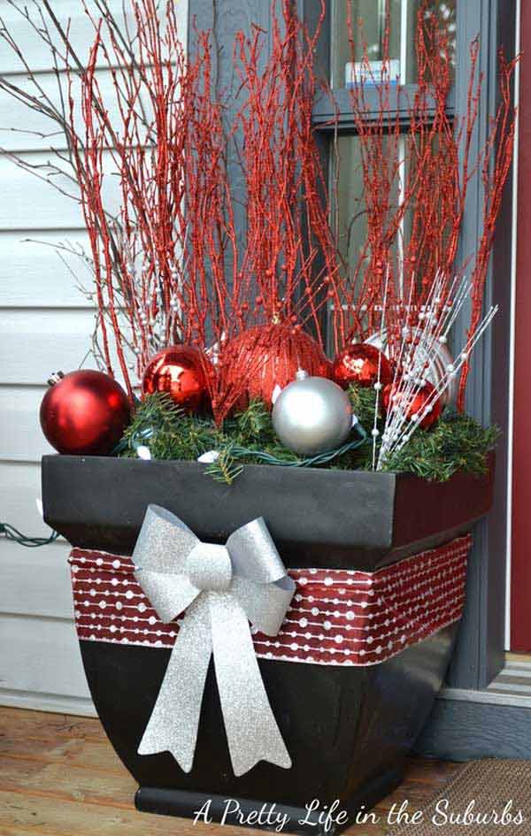Decoration de noel dans le jardin