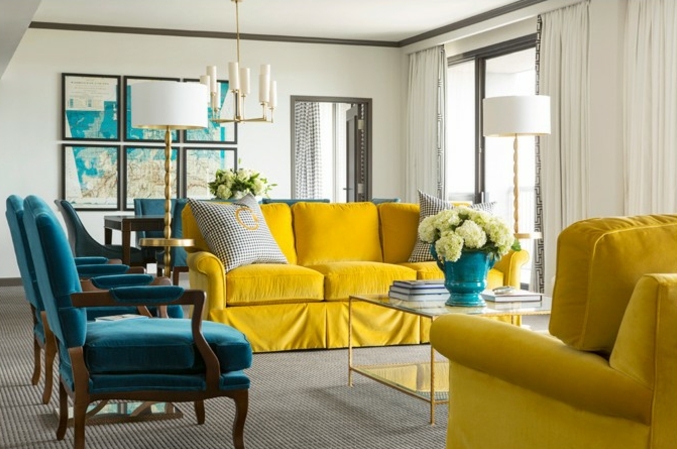 Decoration salon jaune et bleu