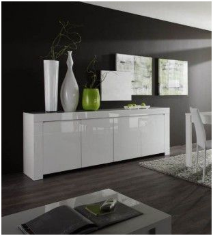 Decoration sur buffet salon