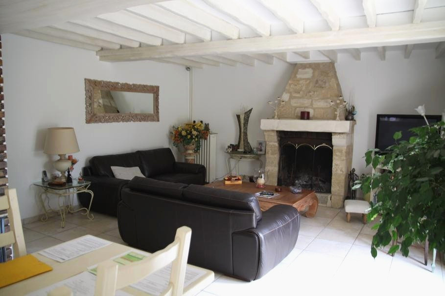 Décoration salon avec cheminée