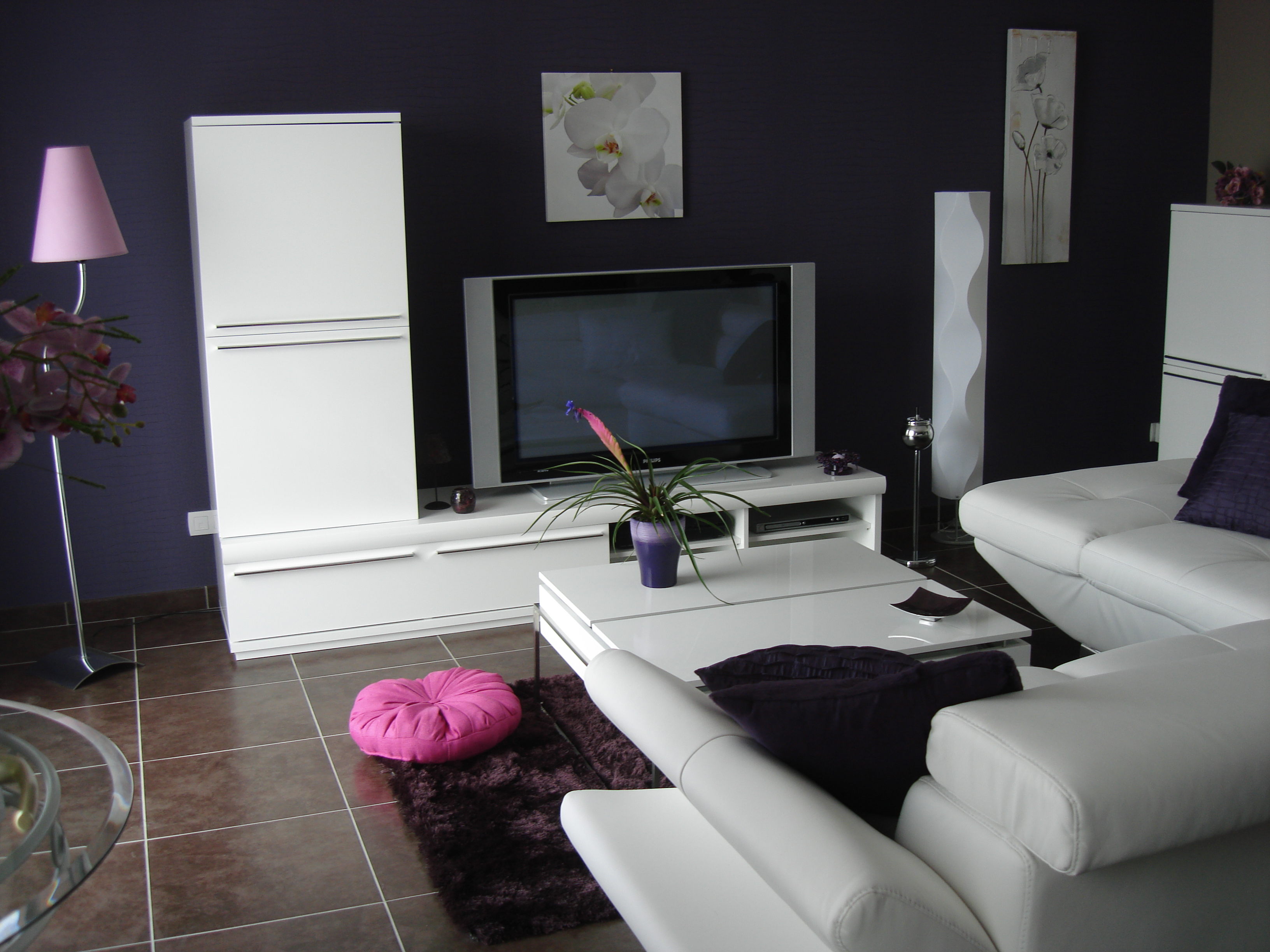 Decoration maison gris et violet