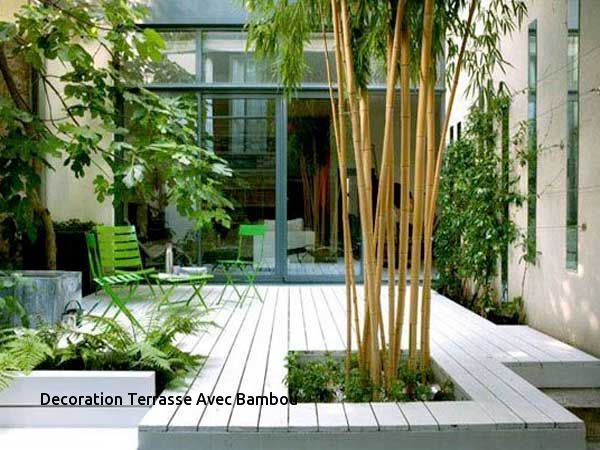 Décoration de jardin en bambou