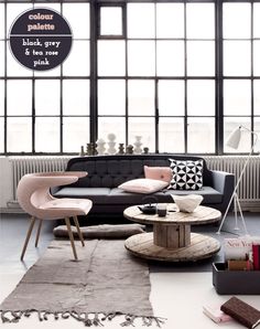 Decoration salon noir et rose