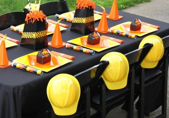 Décoration de table anniversaire maison