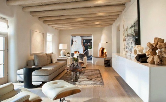 Decoration salon avec poutres