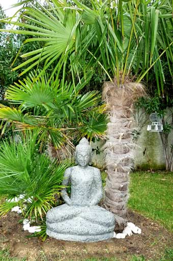 Objet decoration jardin japonais