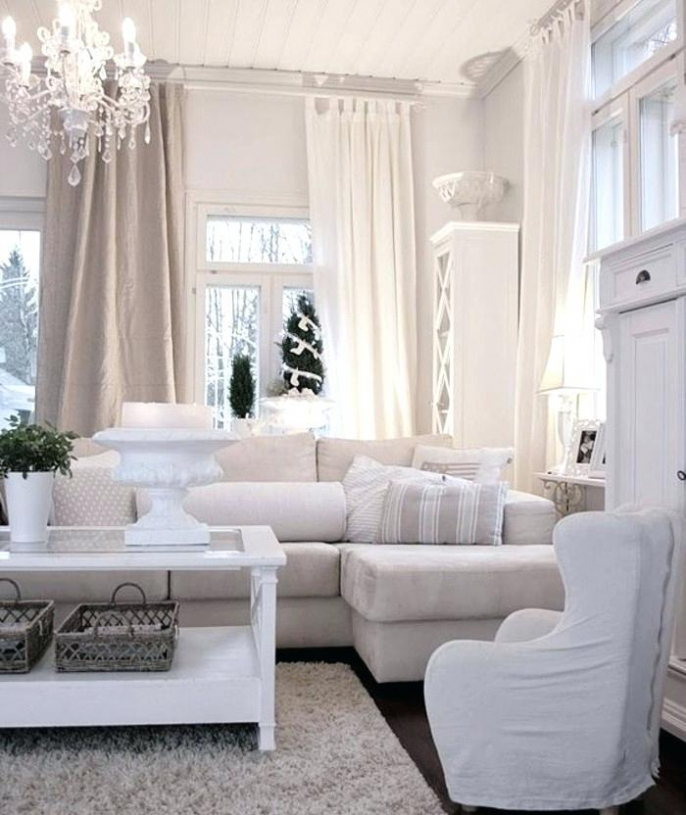 Décoration salon beige et blanc