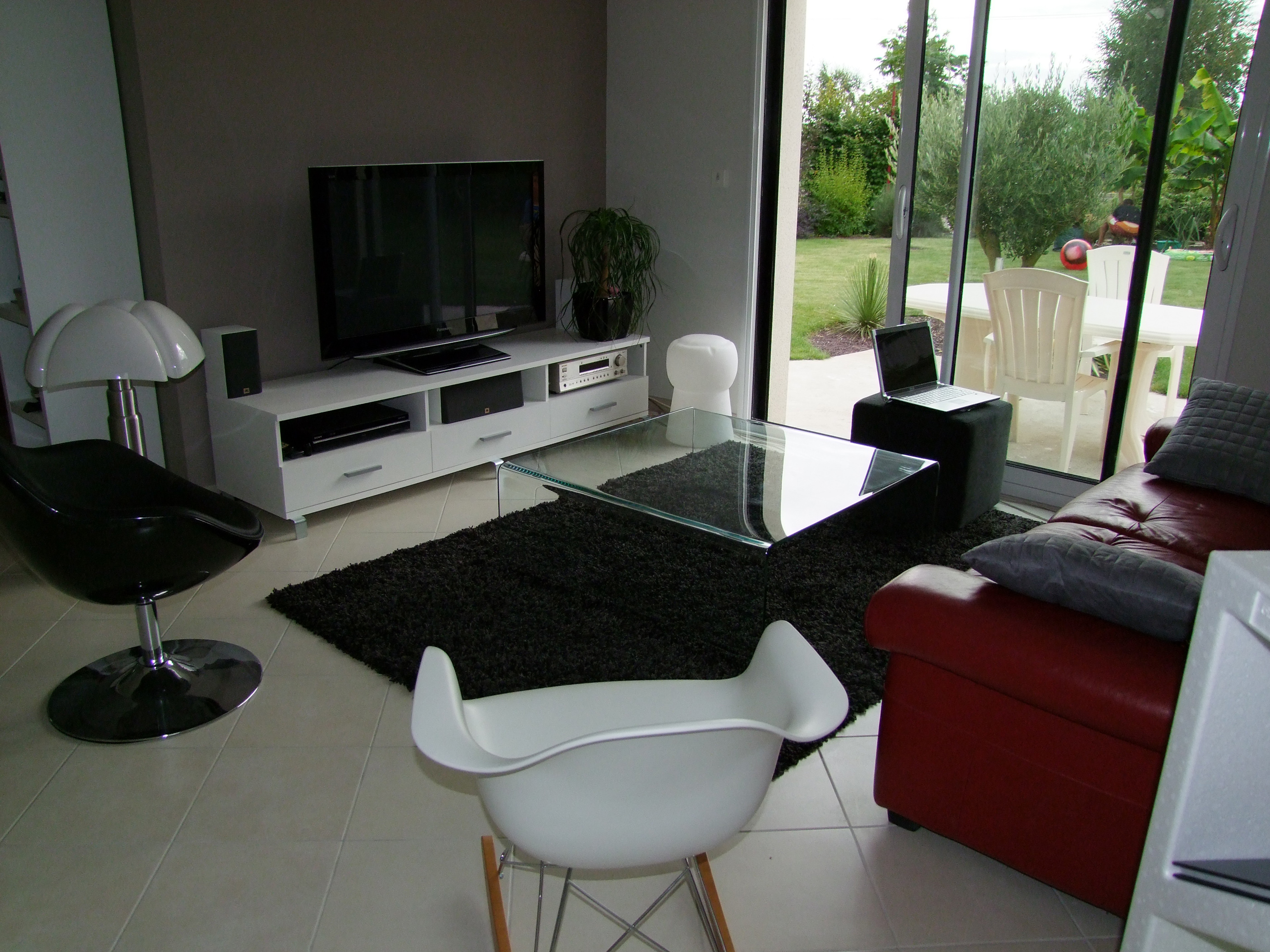 Decoration interieur salon taupe