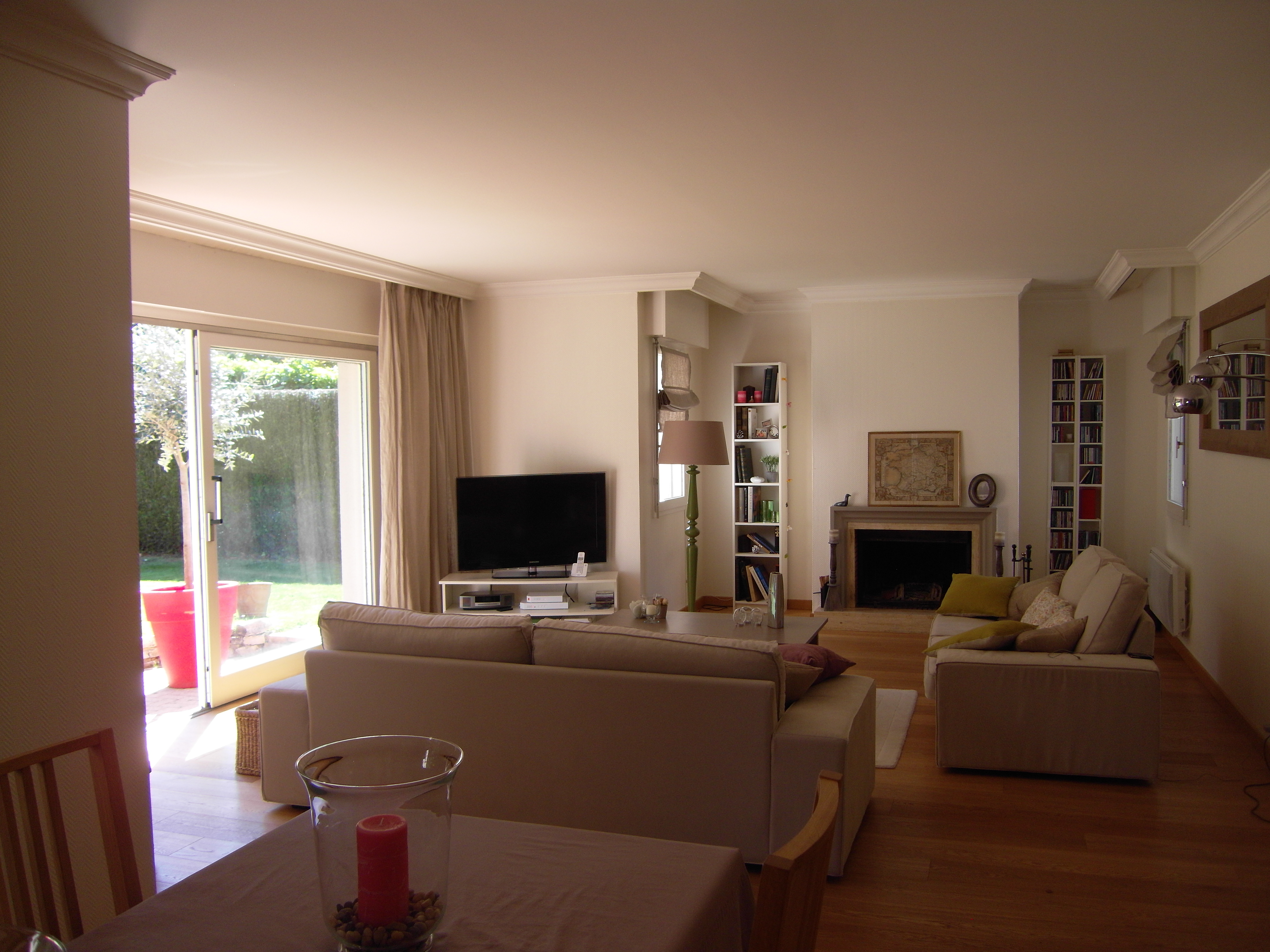 Decoration interieur taupe et blanc