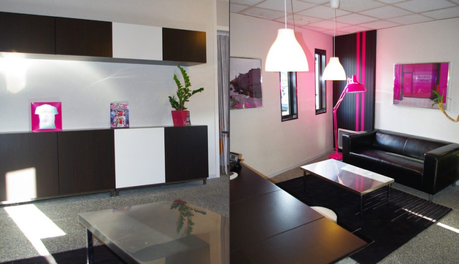 Tableau decoration salon rose