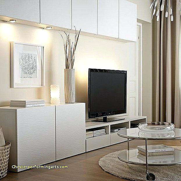 Decoration salon mur blanc