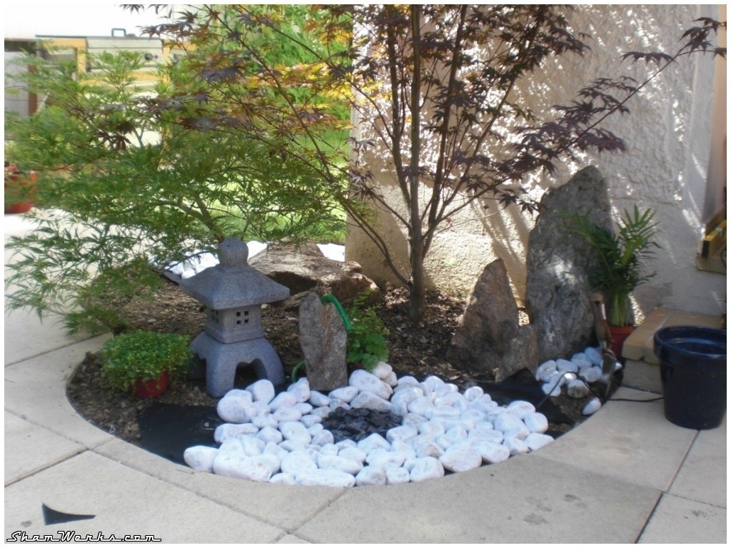 Pierre décoration pour jardin