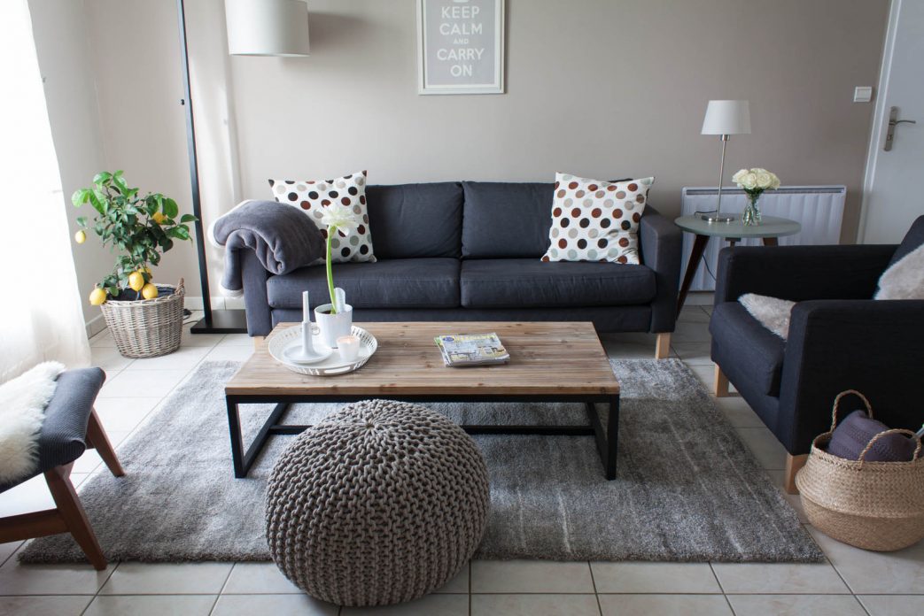 Decoration interieur bois et noir