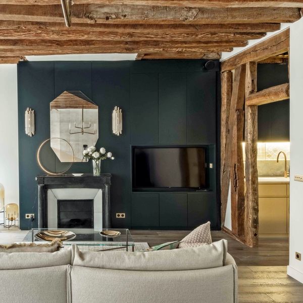 Decoration salon avec cheminée contemporaine