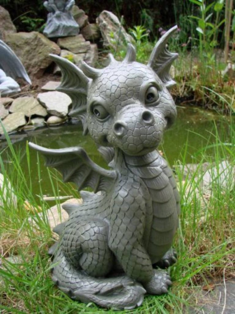 Decoration de jardin dragon