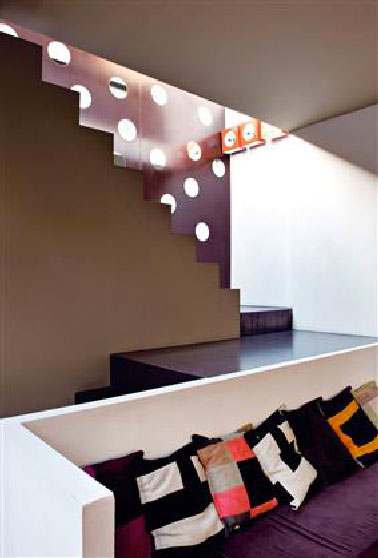 Décoration salon aubergine