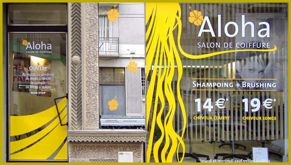 Decoration vitrine salon coiffure