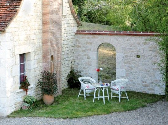 Décoration mur en pierre jardin