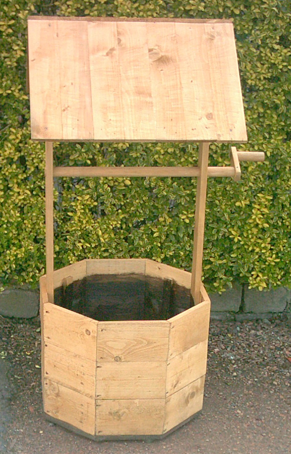 Décoration de jardin bois