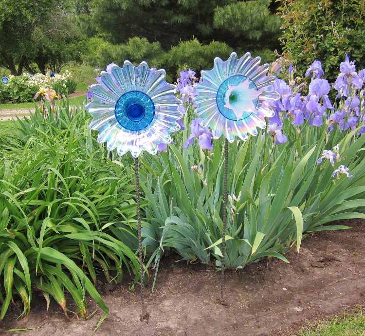 Decoration de jardin fleurs