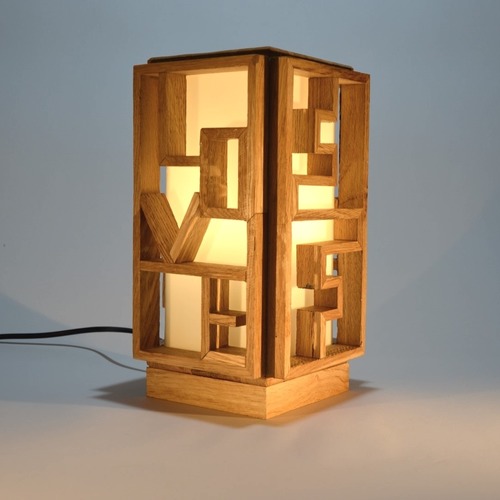 Lampe design en bois