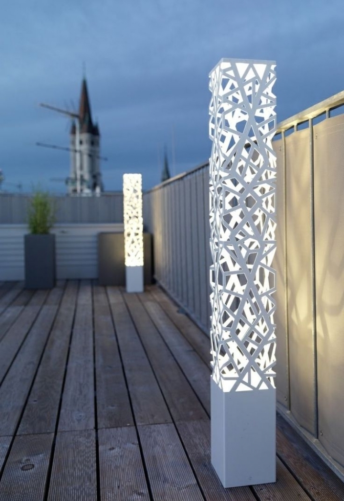 Lampadaire de jardin exterieur design