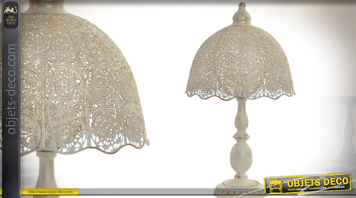 Lampe de chevet creme