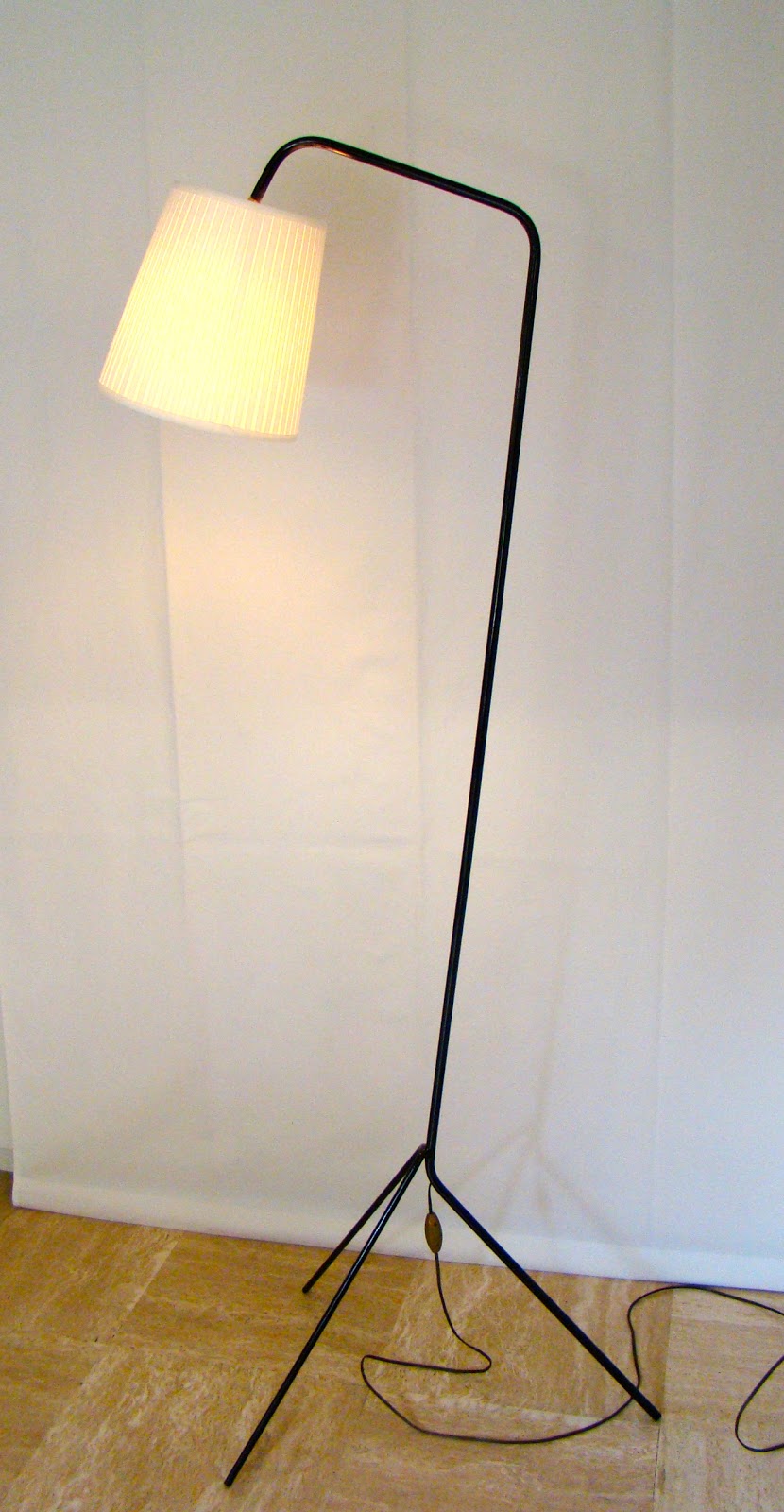 Lampadaire tripode annees 50