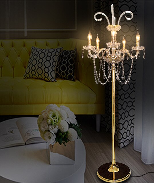 Grand lampadaire salon