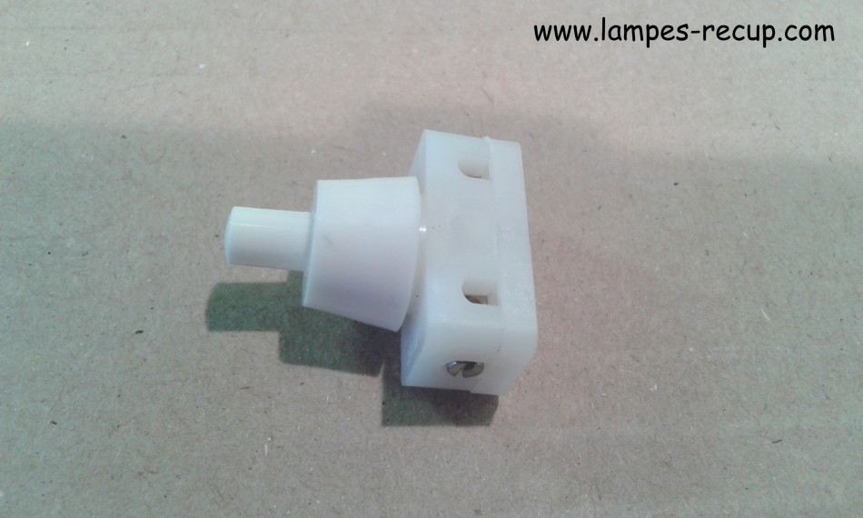 Bouton poussoir lampe de chevet