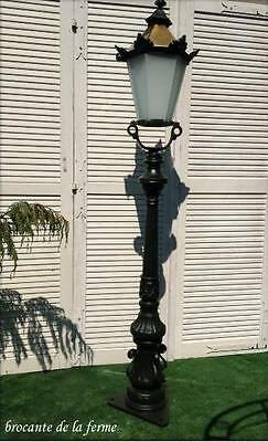 Lampadaire fonte