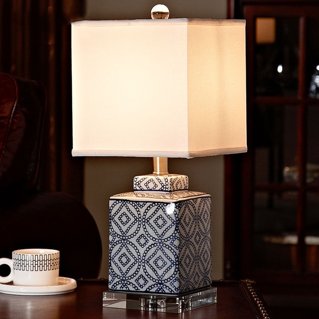 Lampe de chevet porcelaine