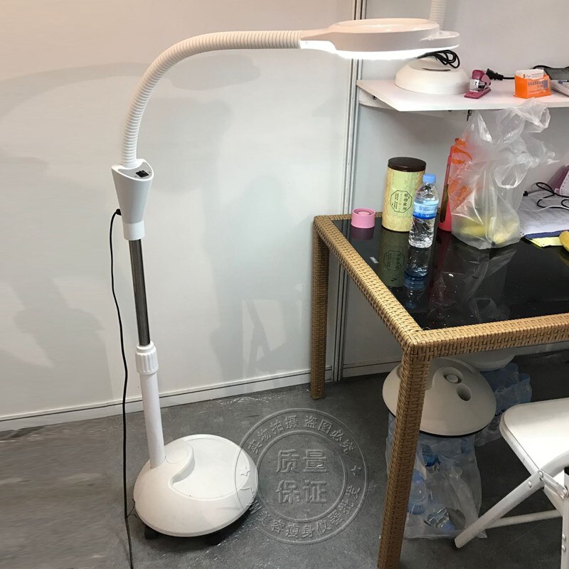 Tatouage lampadaire