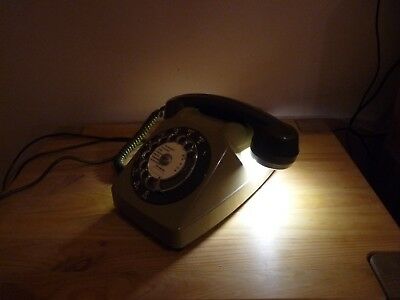 Lampe de chevet telephone