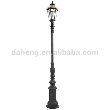 Lampadaire exterieur traduction