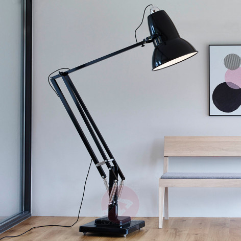 Lampadaire anglepoise