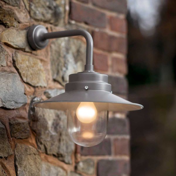 Lampadaire exterieur style retro