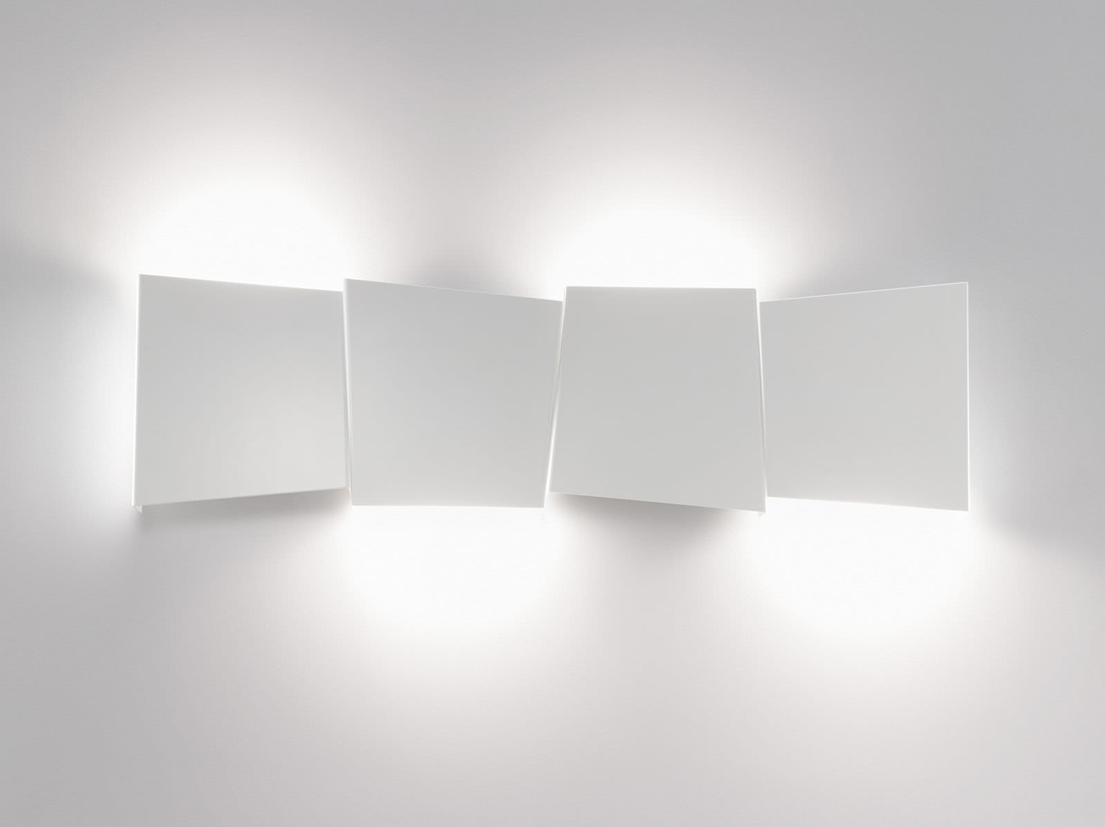 Grande lampe murale design