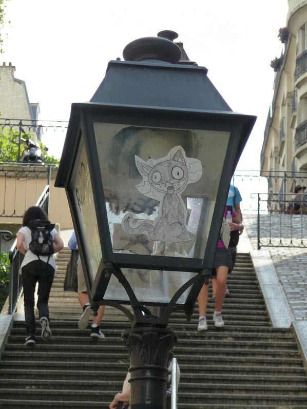 Street art lampadaire