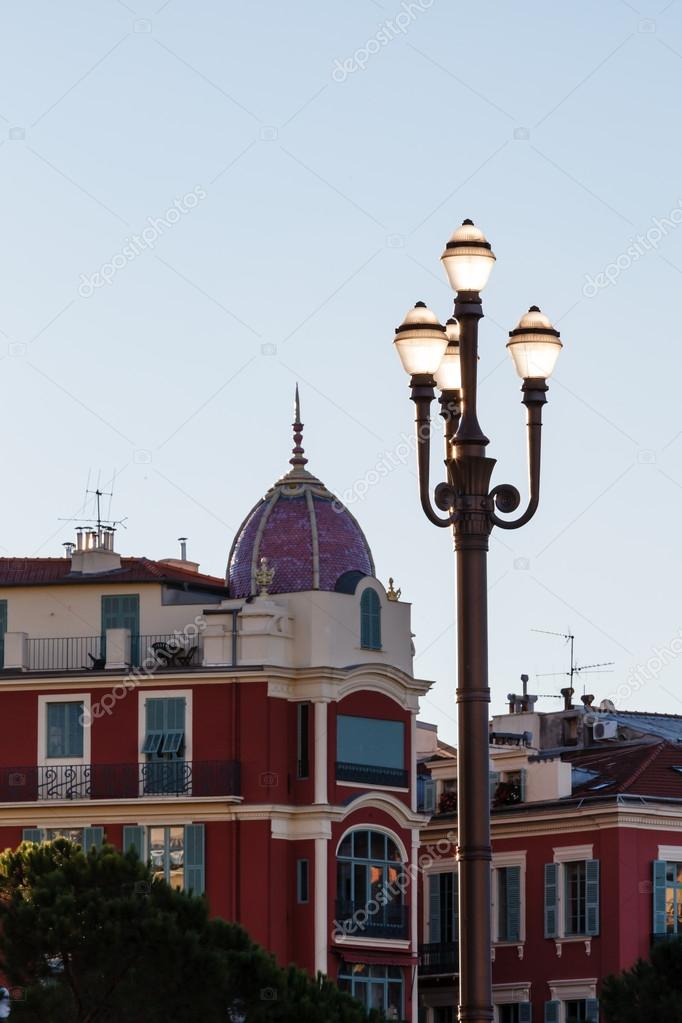 Lampadaire nice