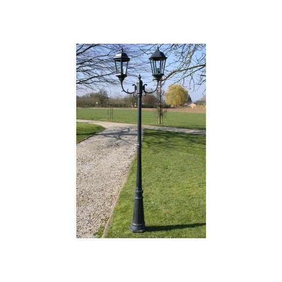 Lampadaire exterieur en fonte d aluminium