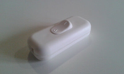 Interrupteur bipolaire pour lampe de chevet
