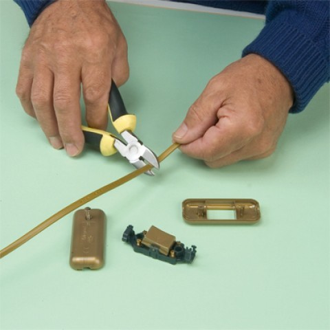 Montage d'une lampe de chevet