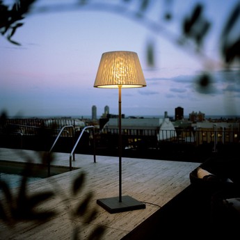 Lampadaire maison exterieur