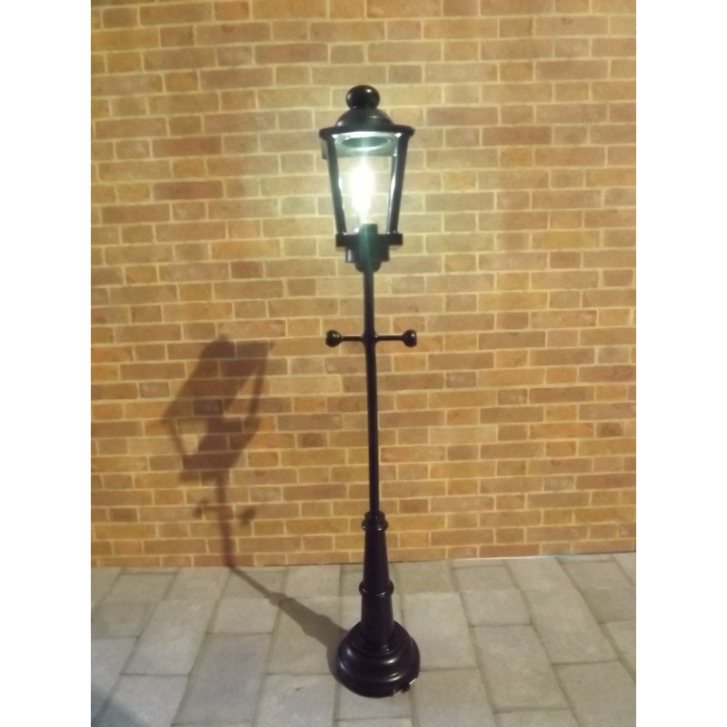Lampadaire interieur halogene