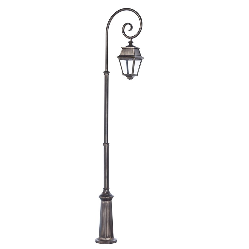 Lampadaire satellite