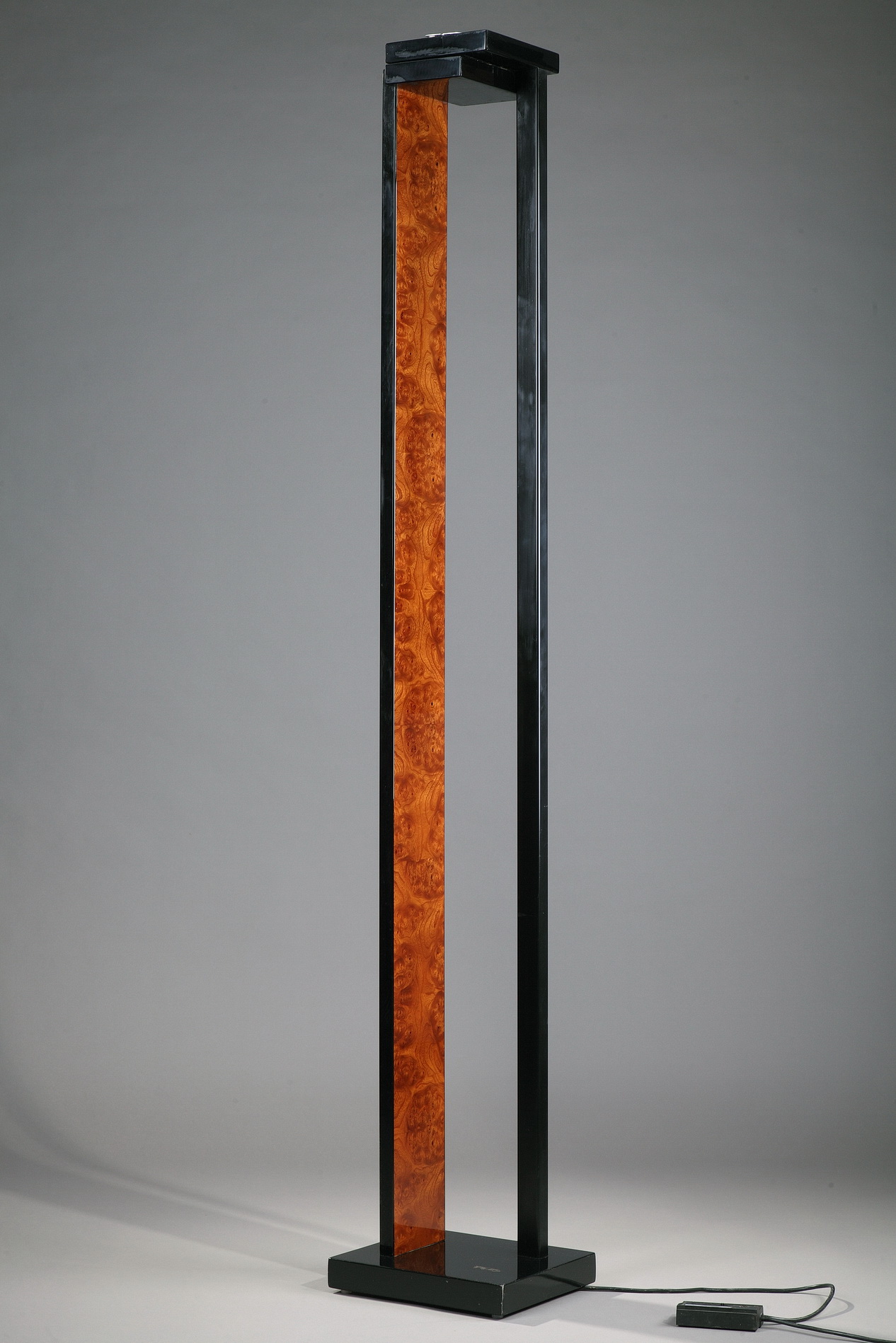 Lampadaire halogene noir